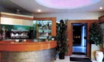 Hotel Manzoni Перуджа Екстериор снимка